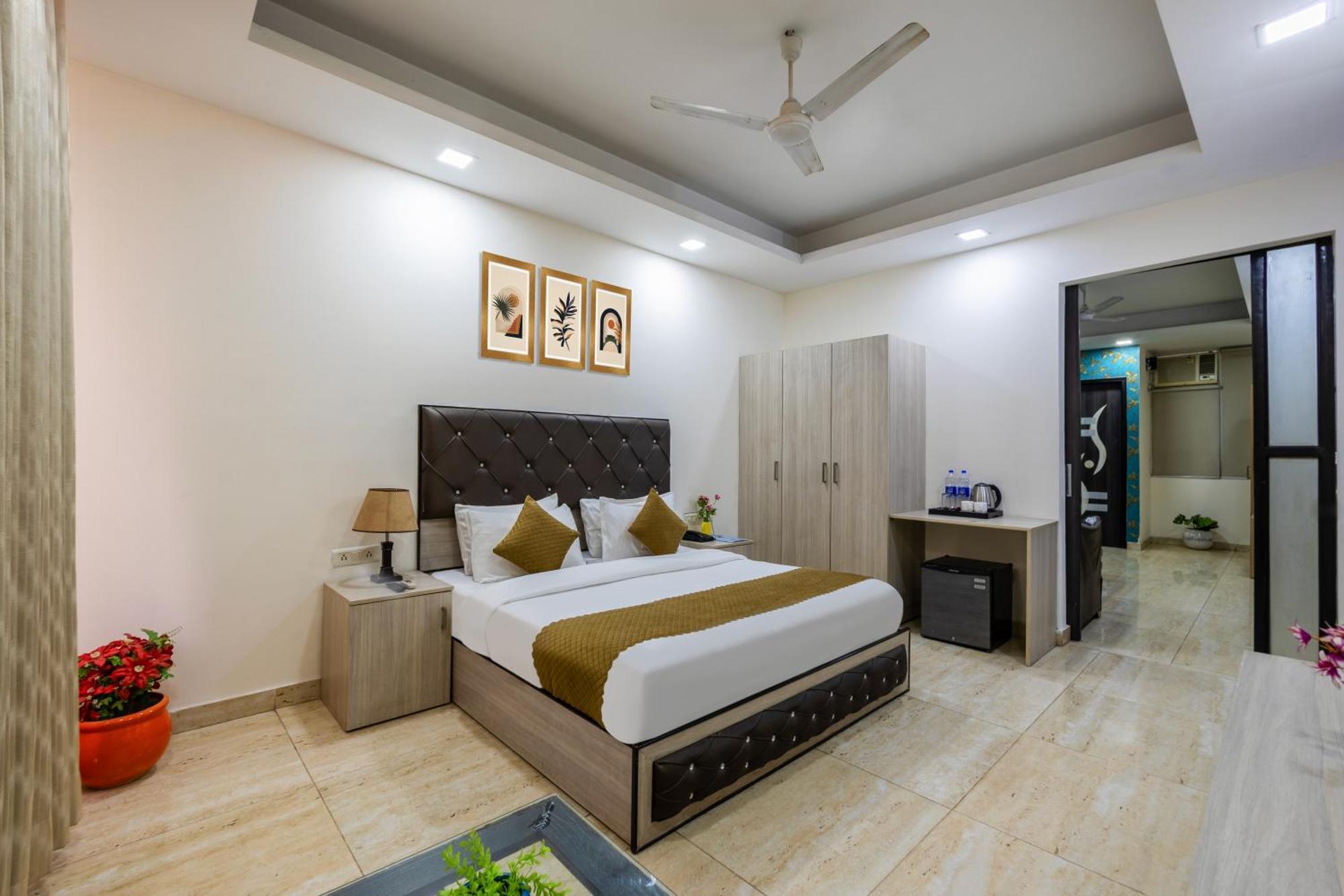 Kabul Hotel By Nexhub Palace - Medanta Гургаон Экстерьер фото