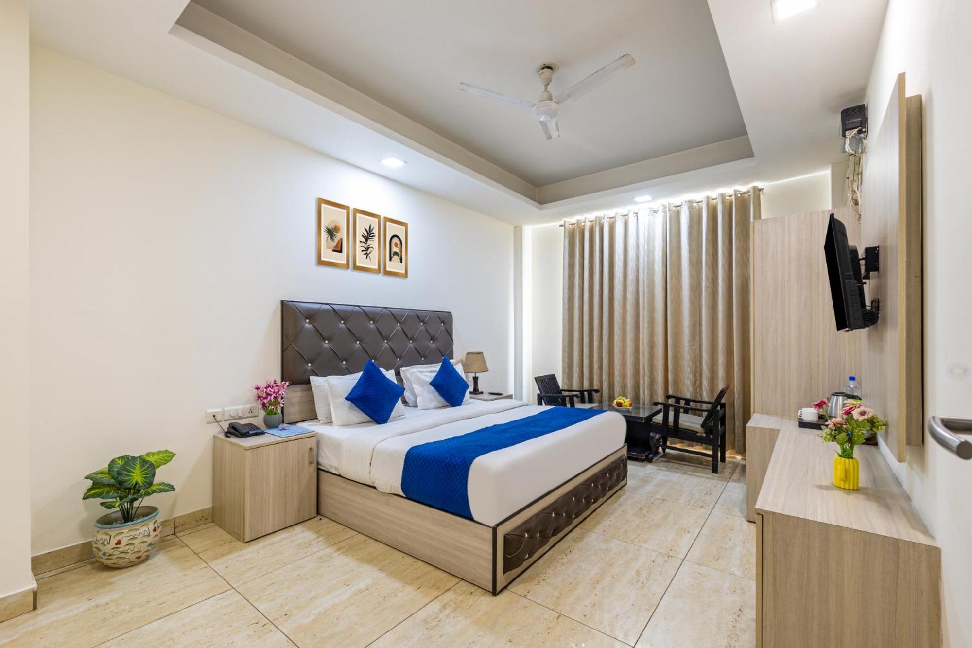 Kabul Hotel By Nexhub Palace - Medanta Гургаон Экстерьер фото